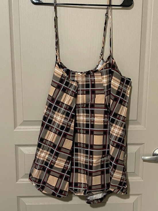 Rue21 Dresses & Skirts - NWOT- Rue21 Plaid Midi/ suspender Dress in Beige, Black and Burgundy size 4X